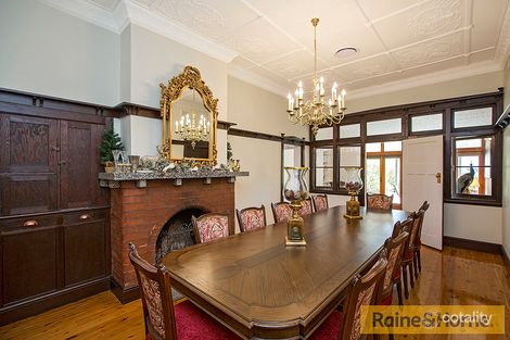 Property photo of 106 Fitzroy Street East Tamworth NSW 2340