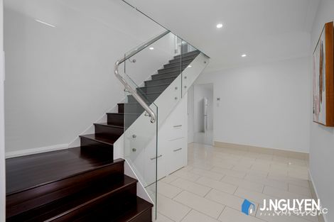 Property photo of 6 Mallow Place Cabramatta West NSW 2166