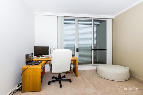 781/33 Hill Rd, Wentworth Point, NSW 2127