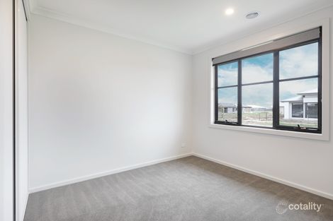 Property photo of 33 Martland Street Lucas VIC 3350