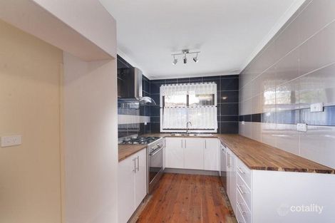 Property photo of 4 Parr Close Bossley Park NSW 2176