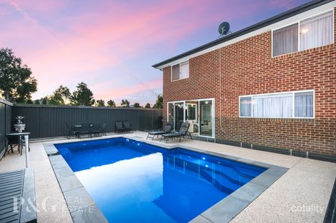 15 Hibernia Pl, Cranbourne East, VIC 3977