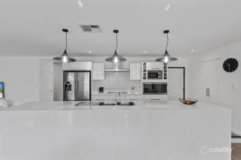 Property photo of 115 Sir Warwick Fairfax Drive Harrington Park NSW 2567