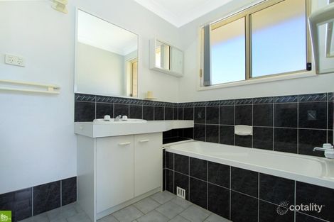 Property photo of 27 Northview Terrace Figtree NSW 2525