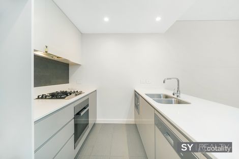 Property photo of 212/5 Verona Drive Wentworth Point NSW 2127