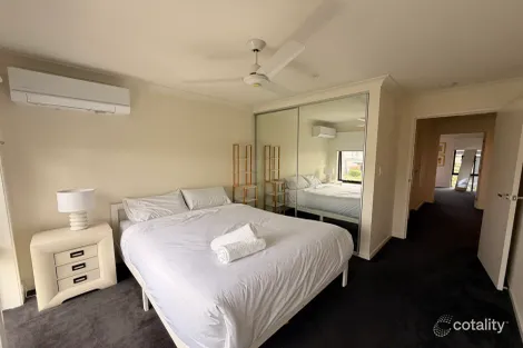 5/1 Ancora Cres, Hope Island, QLD 4212