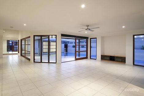 Property photo of 14 The Peninsula Noosaville QLD 4566
