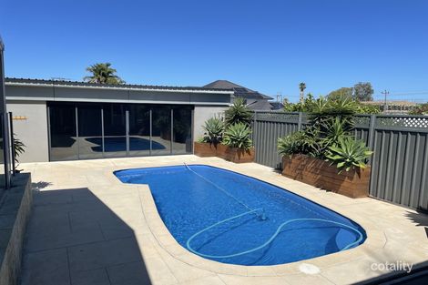 Property photo of 15 Taylor Way Hillarys WA 6025