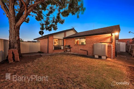 Property photo of 1 Slessor Drive Delahey VIC 3037