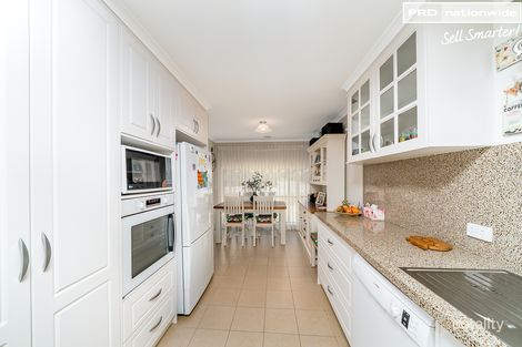 Property photo of 49 Undurra Drive Glenfield Park NSW 2650