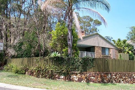 1 Narnoo St, Chapel Hill, QLD 4069
