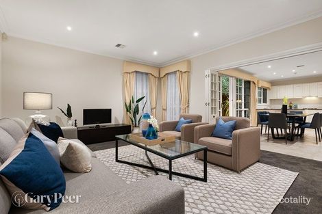 Property photo of 2/17 Milburn Grove St Kilda East VIC 3183