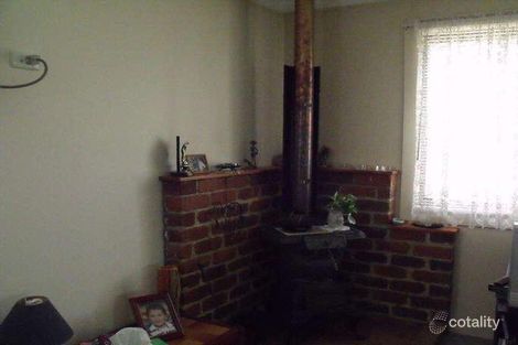 Property photo of 176 Carbeen Crescent Nanango QLD 4615