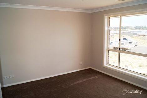 Property photo of 5 Turquoise Way Orange NSW 2800