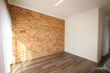 Property photo of 2/160 Lakedge Avenue Berkeley Vale NSW 2261