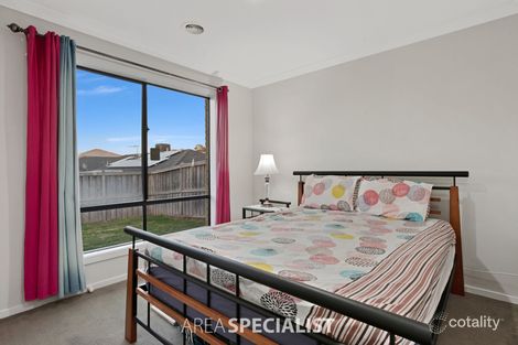 7 Mariposa Gr, Cranbourne, VIC 3977