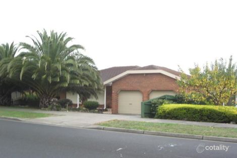 45 Monkhouse Dr, Endeavour Hills, VIC 3802