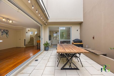 Property photo of 5/183 Marmion Street Fremantle WA 6160