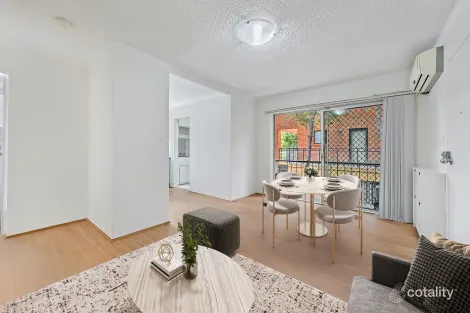 Property photo of 4/96 Station Street West Ryde NSW 2114