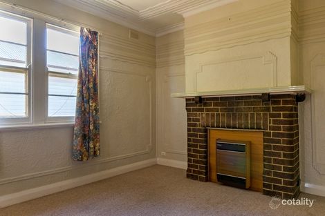 Property photo of 21 Allenby Road Orange NSW 2800