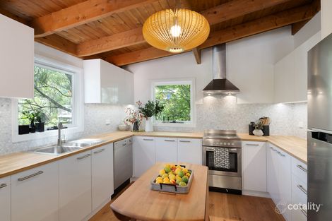 Property photo of 34 Fifth Avenue Katoomba NSW 2780