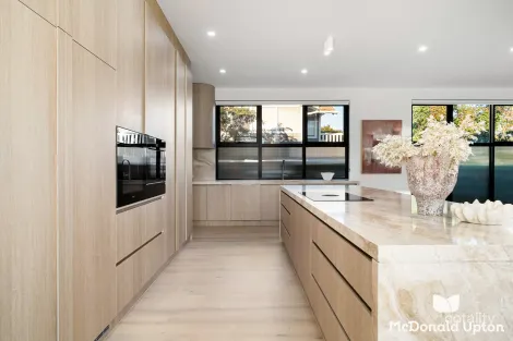 Property photo of 2 Alfred Road Essendon VIC 3040