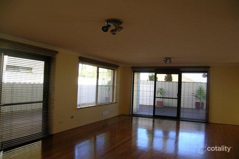 Property photo of 41 Halliday Grove Hillarys WA 6025