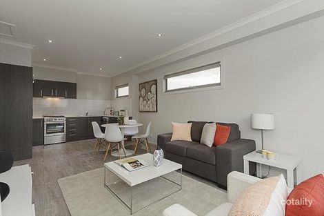 Property photo of 1/4 Holland Court Maidstone VIC 3012