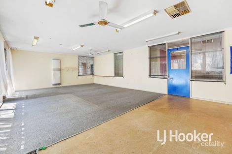 Property photo of 2 Hayes Road Hampton Park VIC 3976