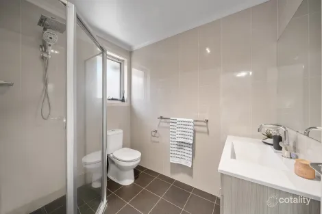 Property photo of 33 Bieundurry Street Bonner ACT 2914