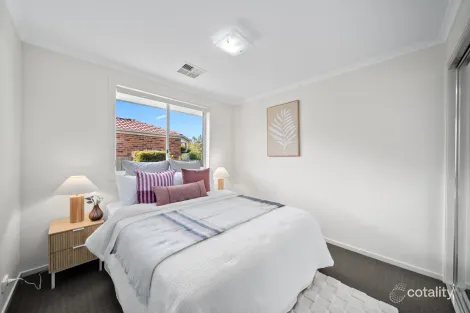 Property photo of 33 Bieundurry Street Bonner ACT 2914