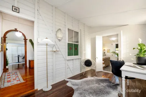 Property photo of 31 First Avenue Railway Estate QLD 4810