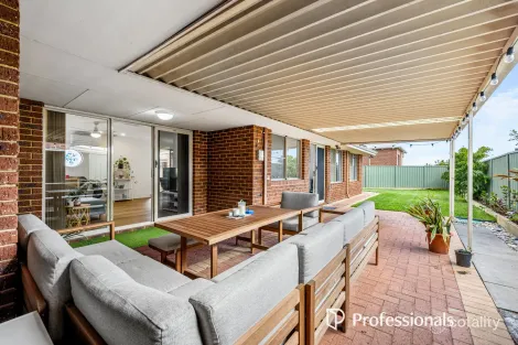 2/29 Kimbara St, Nollamara, WA 6061