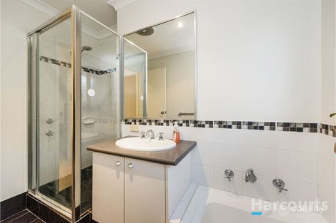 47 Wyatt Rd, Hocking, WA 6065