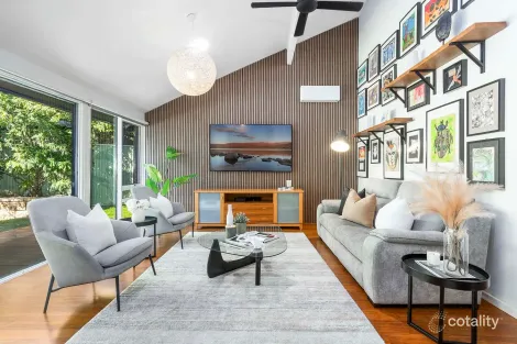 52 Hall Dr, Menai, NSW 2234