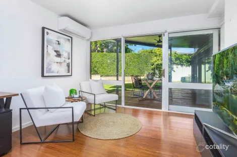 Property photo of 52 Hall Drive Menai NSW 2234