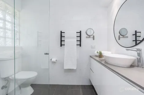 Property photo of 52 Hall Drive Menai NSW 2234