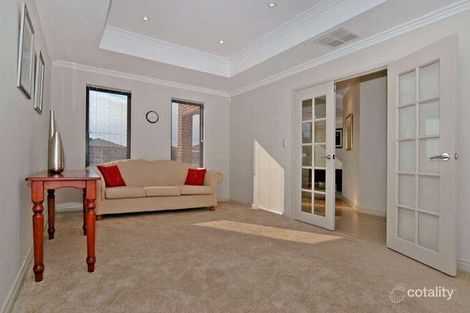 Property photo of 7 Tandara Fairway Tapping WA 6065