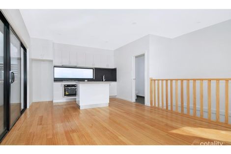 Property photo of 2/20 Orrong Avenue Reservoir VIC 3073