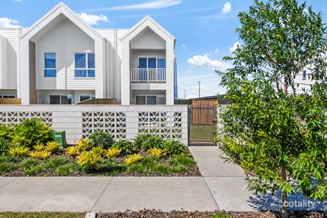 Property photo of 30 Hem Lane Nirimba QLD 4551