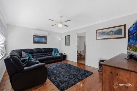 Property photo of 24 Dampier Boulevard Killarney Vale NSW 2261