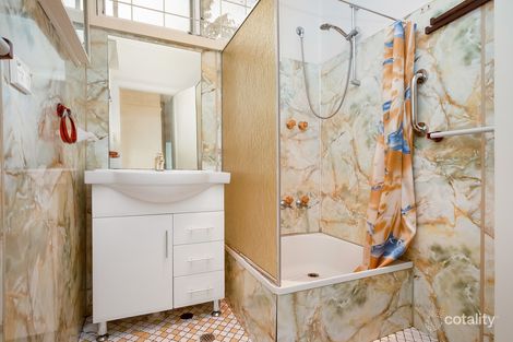 Property photo of 6 Larien Crescent Birrong NSW 2143