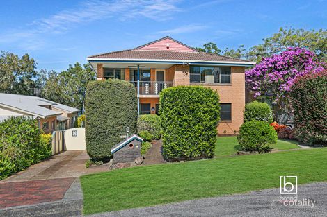 Property photo of 24 Diamond Head Drive Budgewoi NSW 2262