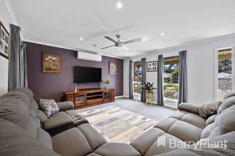 Property photo of 16 Mountview Drive Sebastopol VIC 3356