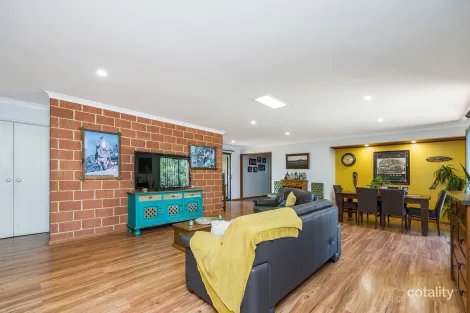 Property photo of 19 Redheart Court Karakin WA 6044