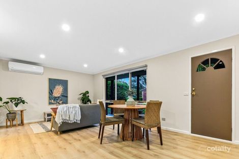 Property photo of 37 Coolabah Grove Berwick VIC 3806