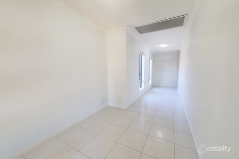 Property photo of 121 Moor Park Drive Craigieburn VIC 3064