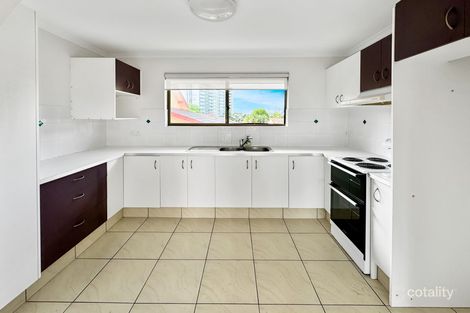 Property photo of 11/10 Twenty First Avenue Palm Beach QLD 4221