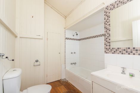 Property photo of 19 Holmesbrook Street Ashgrove QLD 4060