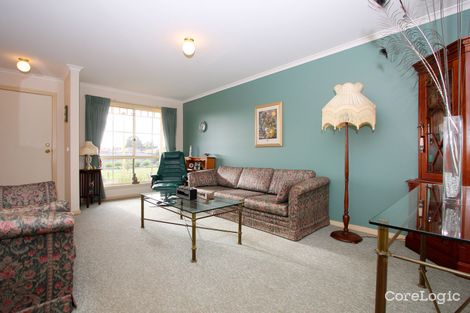 Property photo of 8 Village Avenue Taylors Lakes VIC 3038